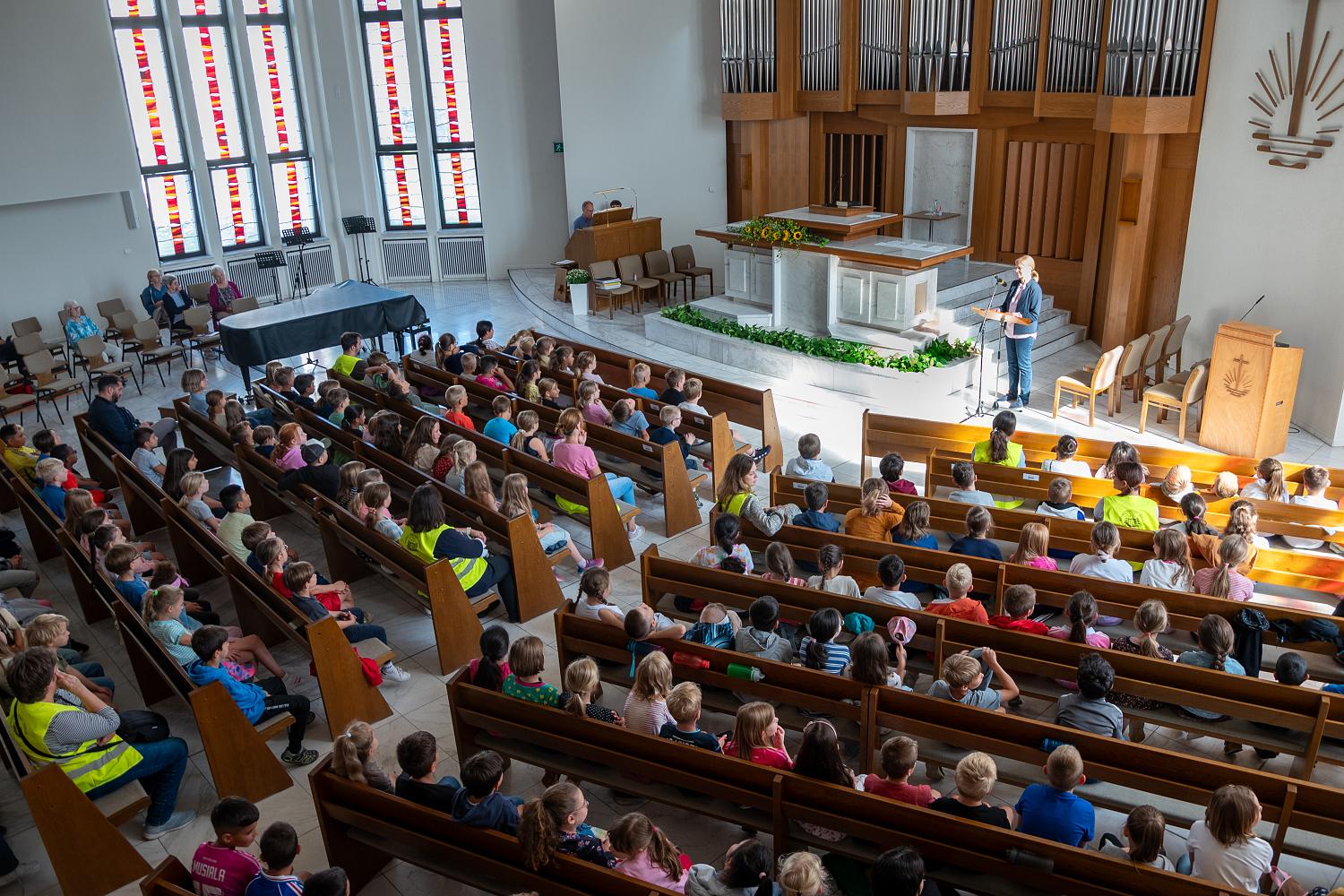 Konzertlesung für Kinder in der Kirche